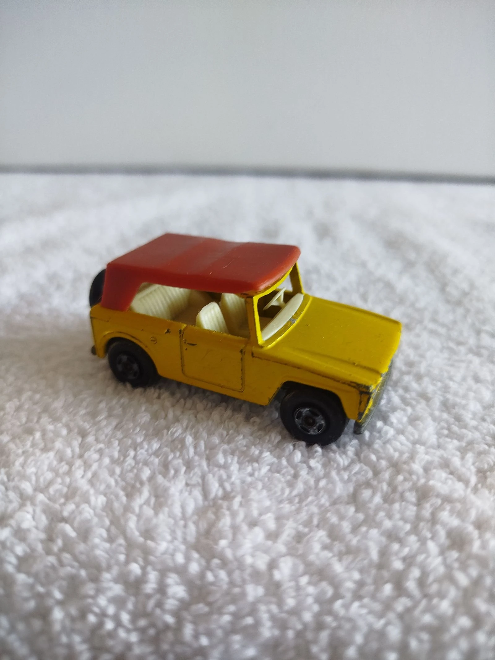 Matchbox Lesney Superfast No 18 Fiel Car 1969 – photo 3